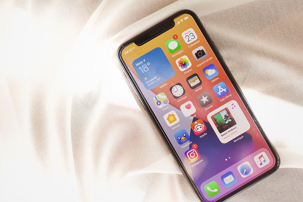 Exclusive Online Offers and Trade-In Deals for the iPhone 12 Mini