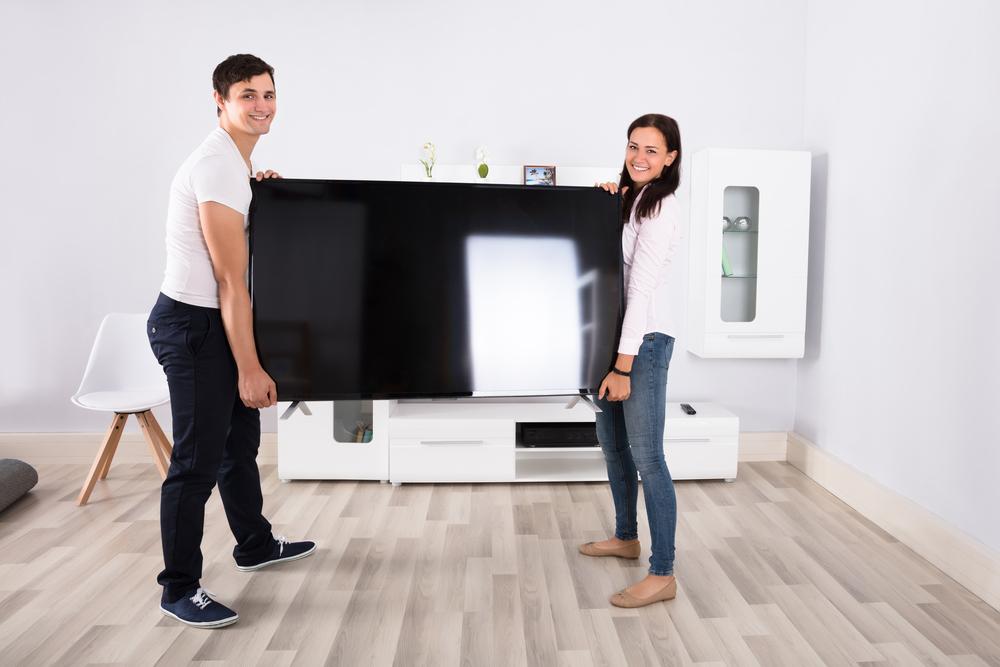 Top Reasons to Choose a 65-Inch 4K Flat Screen TV for Your Home