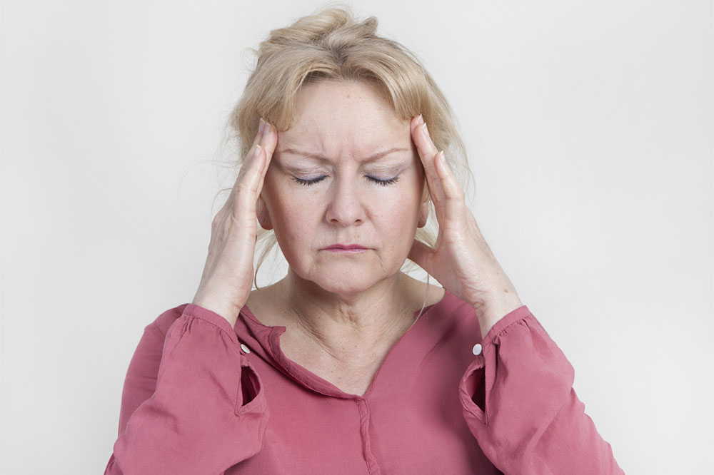 A Comprehensive Guide to Brain Tumors: Types, Recognizing Symptoms, and Early Signs