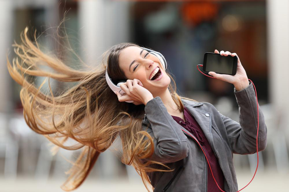 Advantages of Listening to Music via Google Play Music