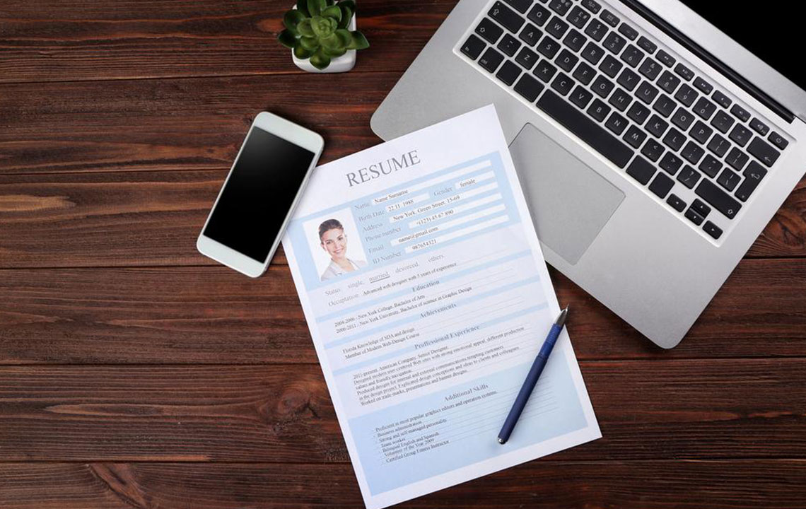 Key Elements to Crafting an Outstanding Resume