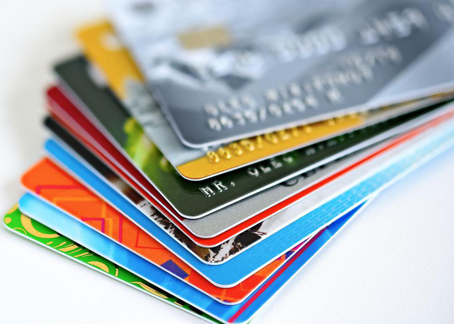 Guide to Fast-Approval Credit Cards: Top Options for Instant Funding