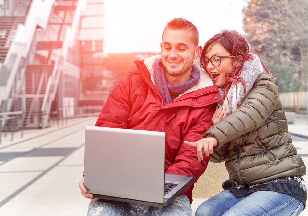 Guide to Purchasing Certified Refurbished Laptops
