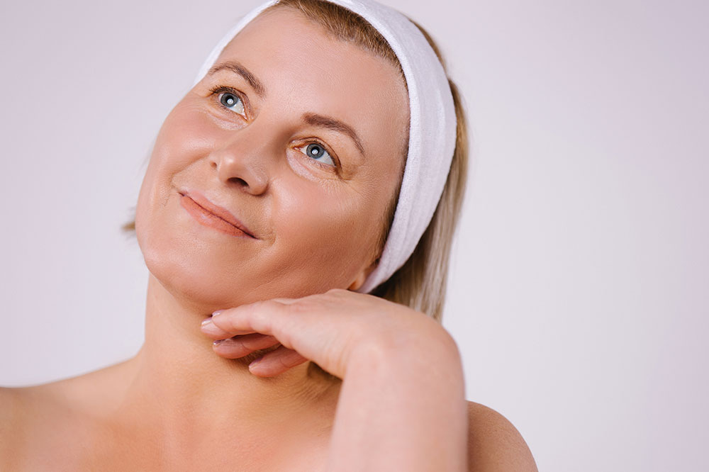 Signs and Prevention of Skin Aging