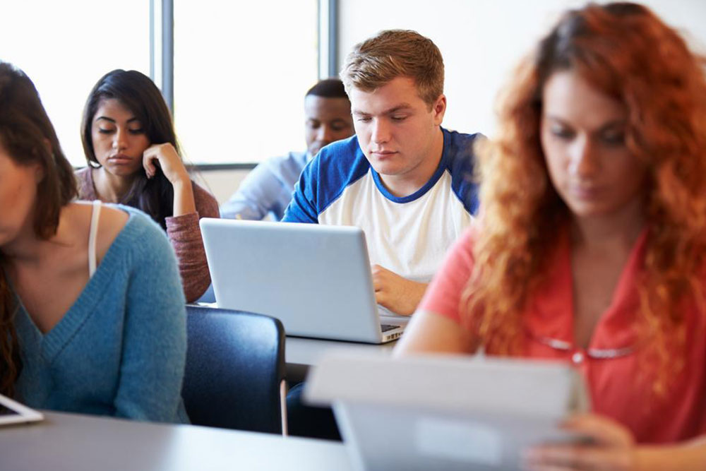 Maximizing College Internships for Career Growth