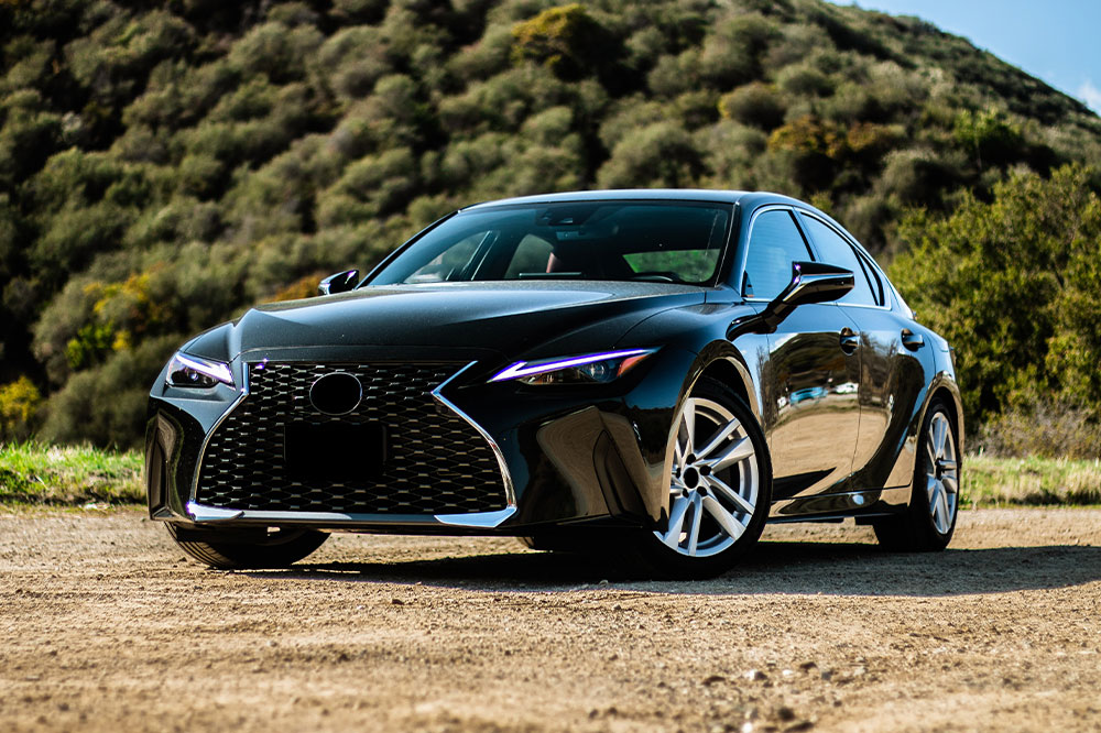 Lexus LC 500h: Key Features of the Luxury Hybrid Coupe