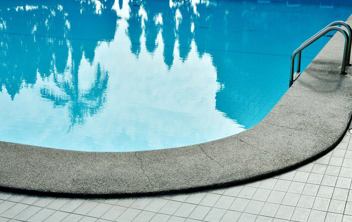 Top Reasons to Choose a Fiberglass Swimming Pool