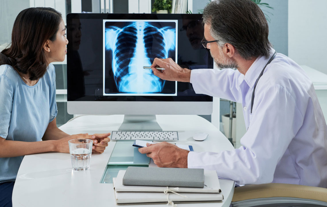 Early Indicators of Lung Cancer You Should Recognize