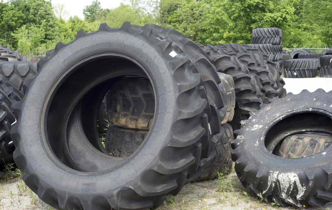 Guide to Selecting the Ideal Farm Tractor Tires