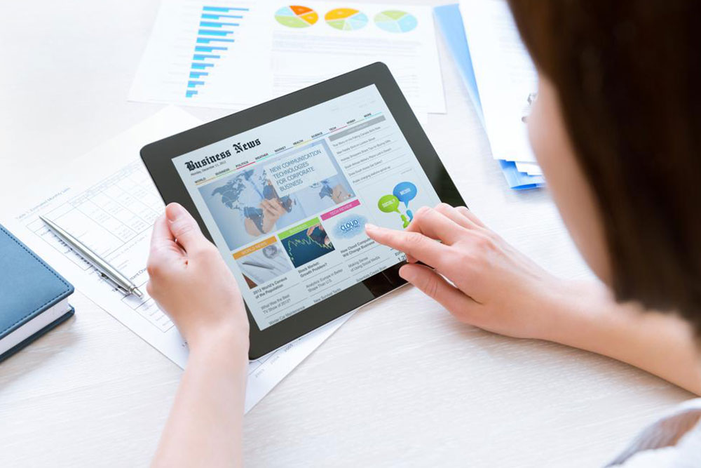 Top 4 Reasons to Choose a Tablet for Your Needs
