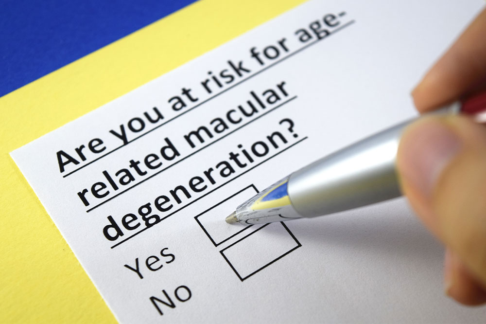 Understanding Age-Related Macular Degeneration: Early Signs and Nutritional Support