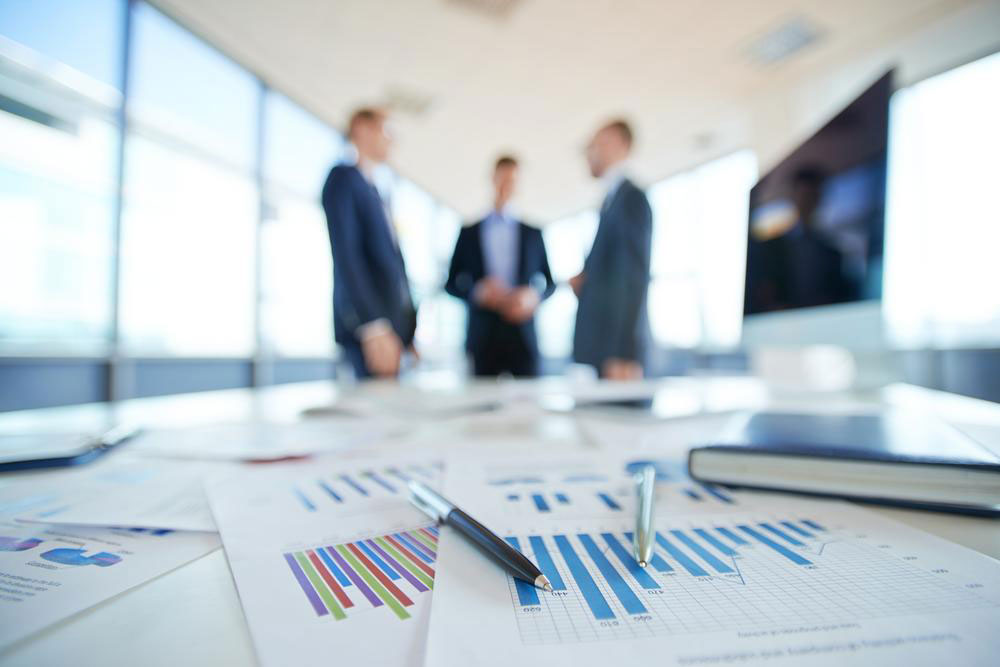 Effective Stock Portfolio Management with Investment Tracking Tools