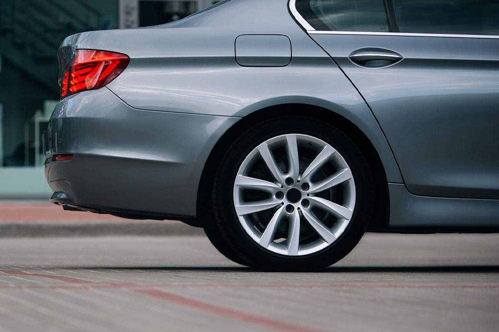 Reasons to Consider Buying a Used BMW 7 Series Sedan