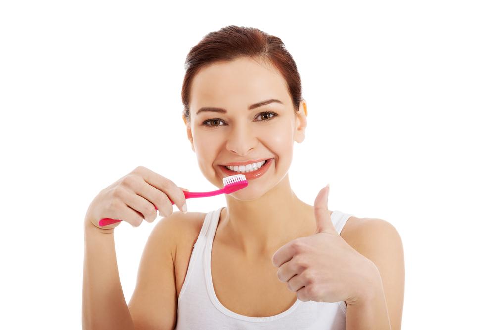 Essential Tips for Choosing the Right Teeth Brightening Toothpaste
