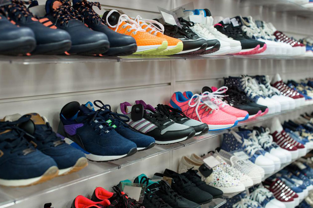 Discover the Top 5 Stylish and Trending Nike Cortez Sneakers for All Ages