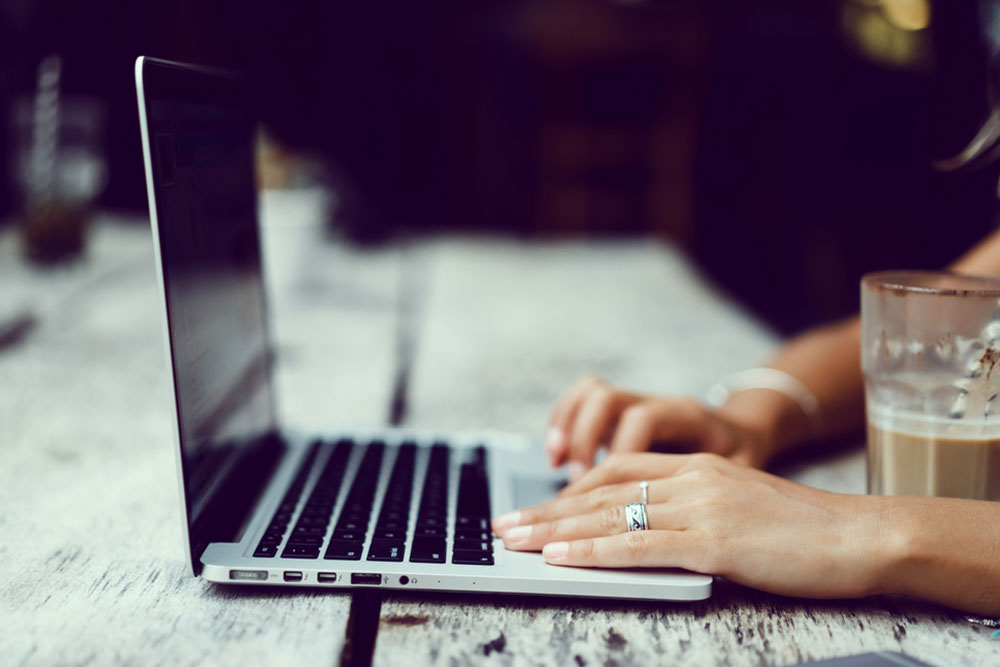 Innovative and Versatile: The New Asus Zenbook Flip Laptop