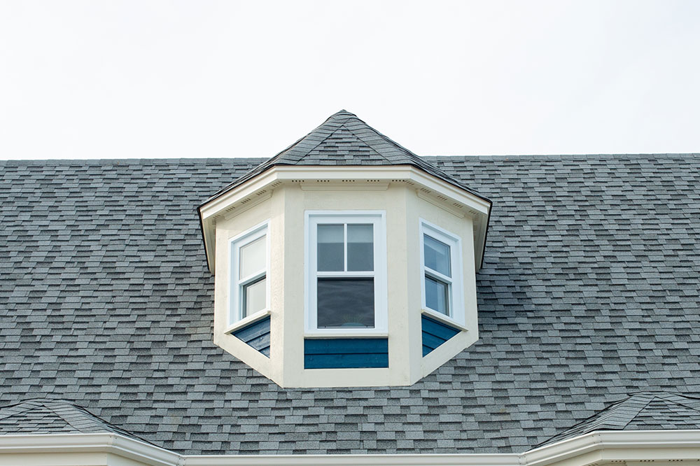 Essential Guide to Selecting the Perfect Roof Shingle Colors