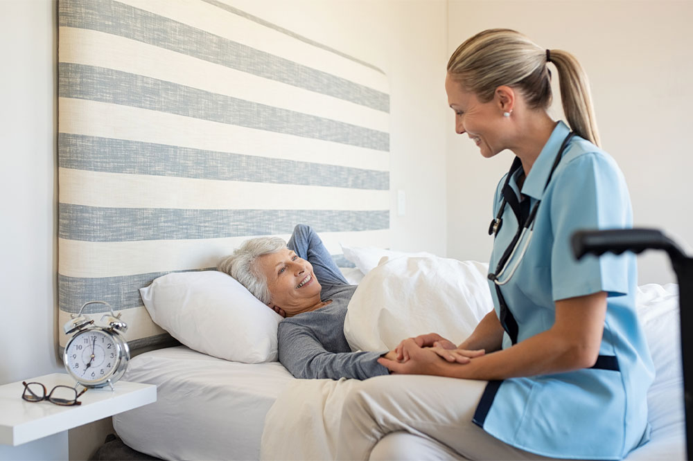 Exploring the Advantages of Elderly Care Facilities