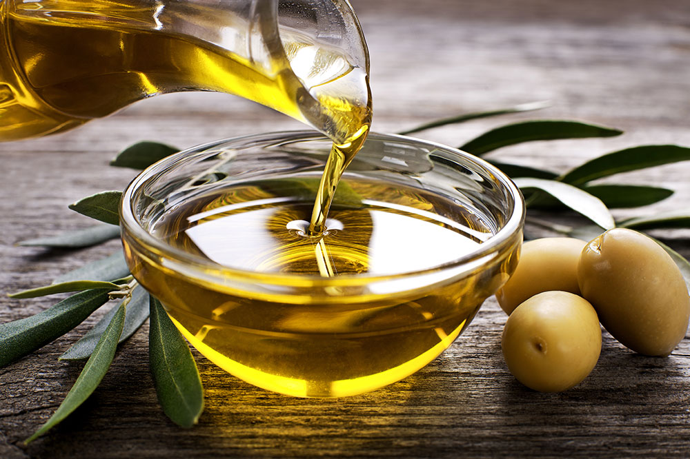 Comprehensive Guide to Olive Oil Benefits and Top Brands in 2023