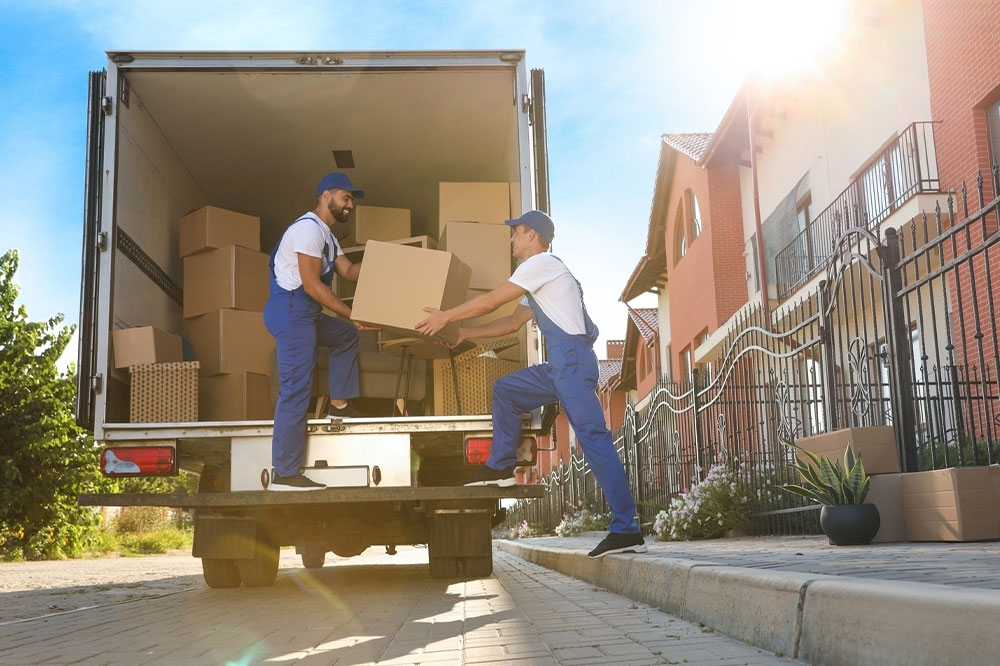 Top 7 Tips for Renting a Moving Truck Effectively