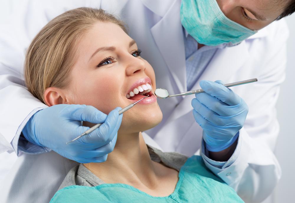 Comprehensive Guide to Oral Care for Strong and Healthy Teeth
