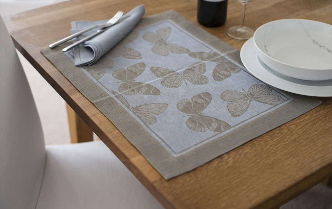 Different Varieties of Table Mats for Every Setting
