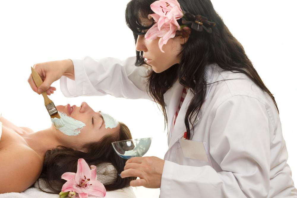 Top Esthetician Schools Nationwide for Future Professionals