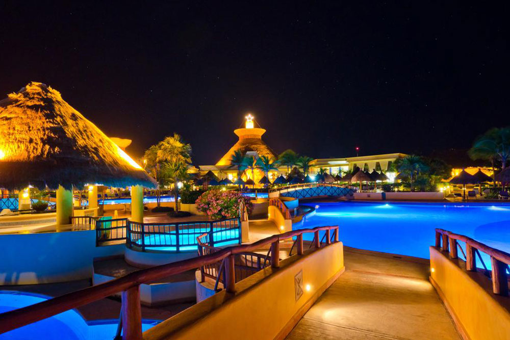 Top 4 All-Inclusive Resorts in Turks and Caicos for a Luxurious Escape