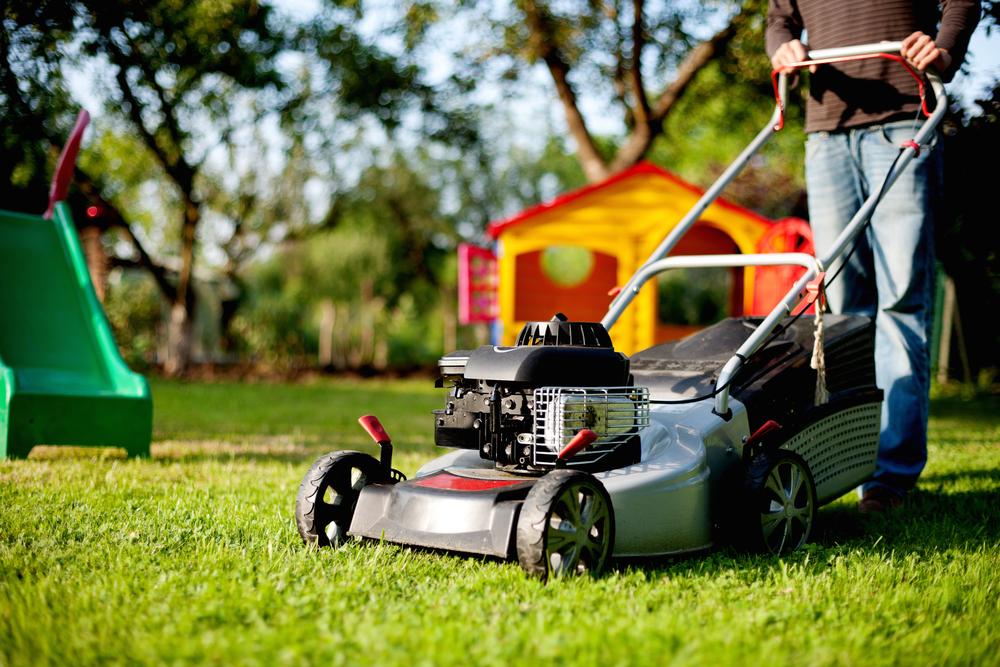 Top Reasons to Choose a Riding Mower for Effortless Lawn Care