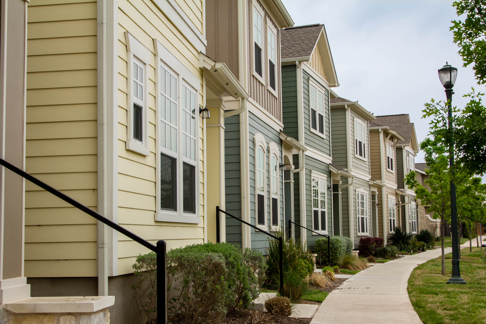 Alternative Strategies for Purchasing a Home Without Taking Out a Loan