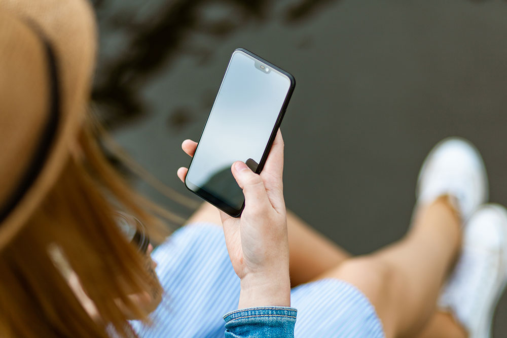 Key Factors to Evaluate Before Purchasing a 5G Smartphone