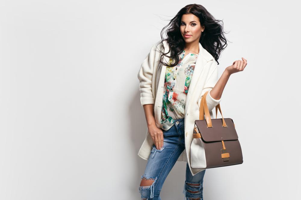 Expert Tips for Finding Discounted Luxury Handbags