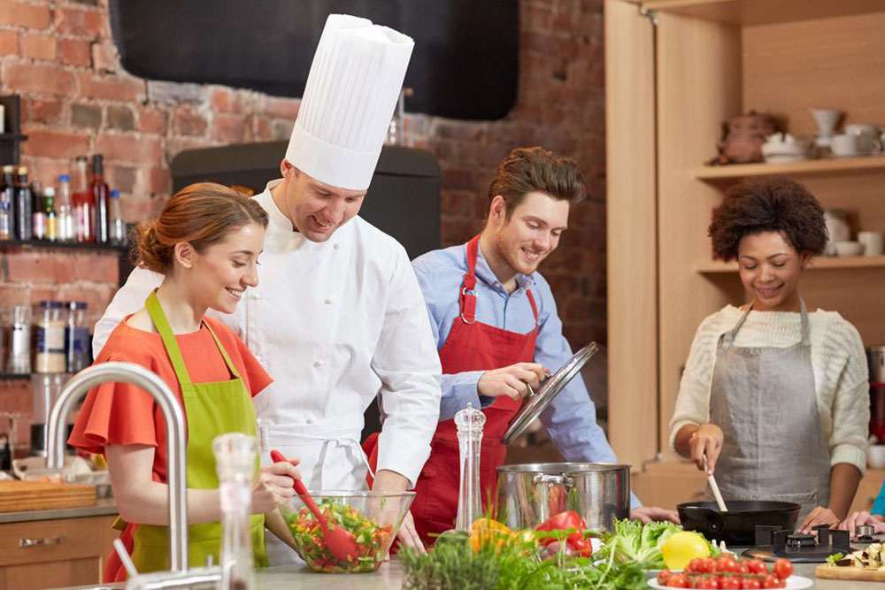 Upgrade Your Kitchen with Rachael Ray Cookware Collection