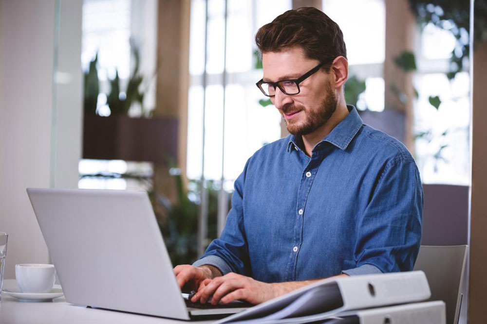 Top Ultra-Thin Laptops for Portability and Style