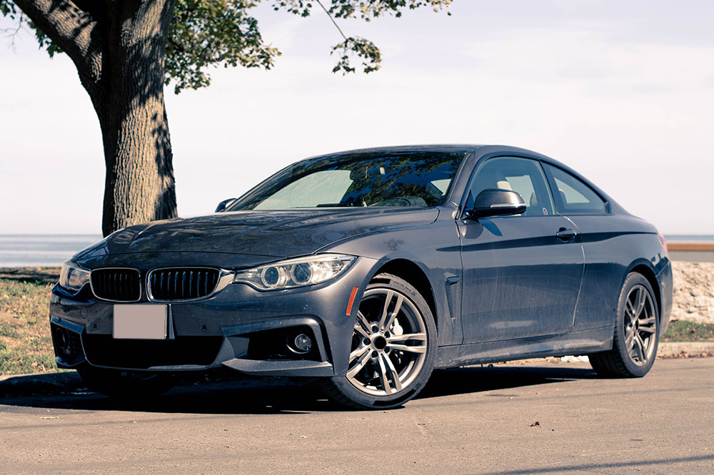 Discover the BMW 430i Coupe and 430i xDrive Coupe: Elegance and Performance