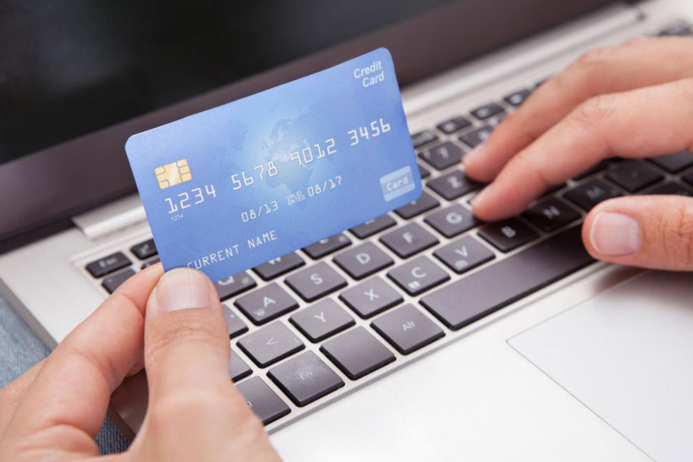 Guide to Switching to No-Annual-Fee Reward Credit Cards