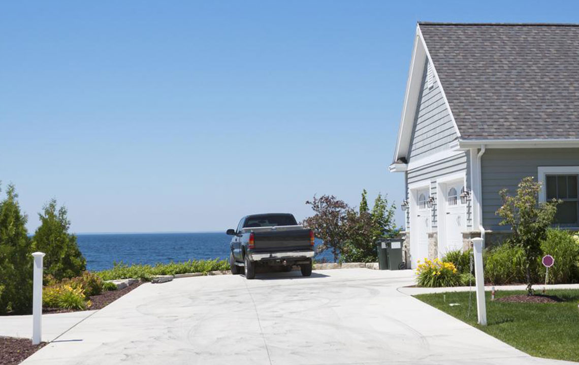 Uncover Exclusive Deals on GMC Canyon: The Ultimate Mid-Size Pickup Truck
