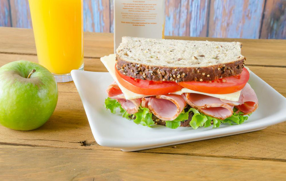 Smart Snacking Tips for a Healthier Lifestyle