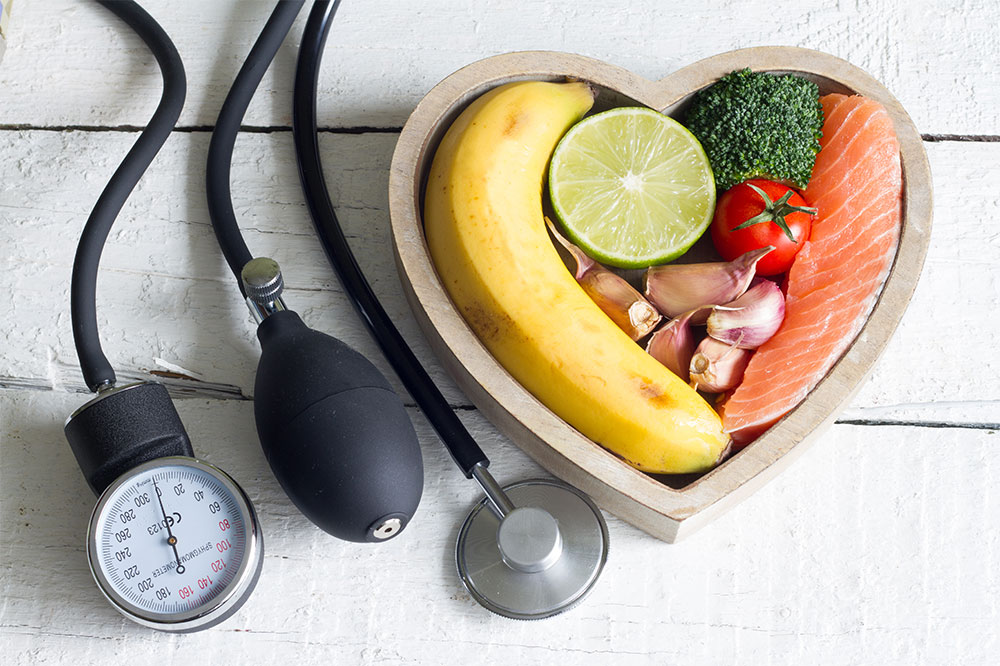 Comprehensive Natural Approaches to Lower High Blood Pressure Effectively