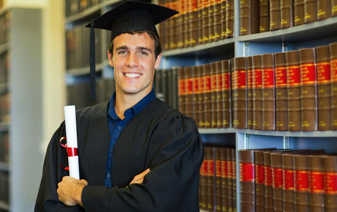 Top-Ranking Institutions for Business Management Degrees