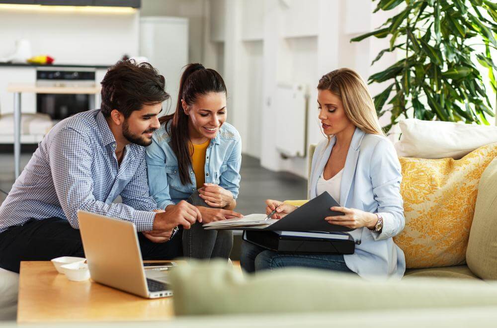 Top 4 FAQs for Choosing the Right Life Insurance Policy