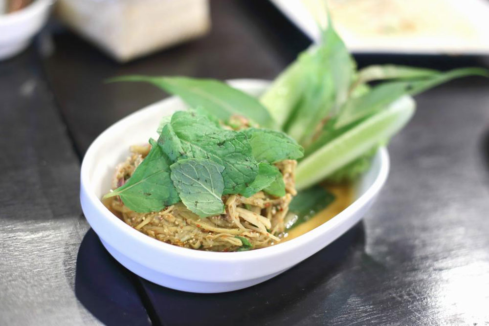 Nourishing Foods to Alleviate Leaky Gut Symptoms