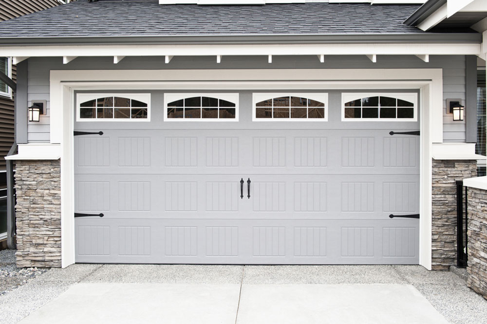 Comprehensive Guide to Choosing the Right Garage Door for Your Home or Business