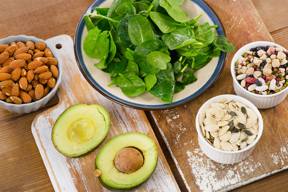 Natural Dietary Strategies: Top 6 Foods to Alleviate Migraine Pain Effectively