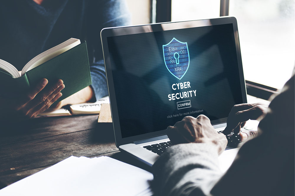 Exploring Top Cybersecurity Courses and Degree Programs
