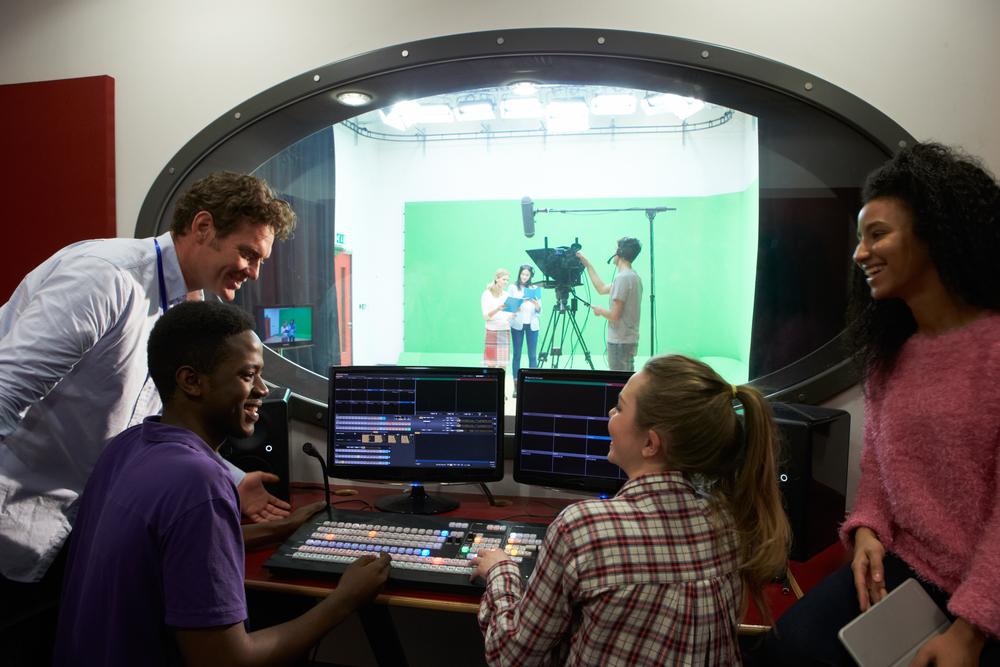 Top Film Editing Programs and Courses for Aspiring Editors