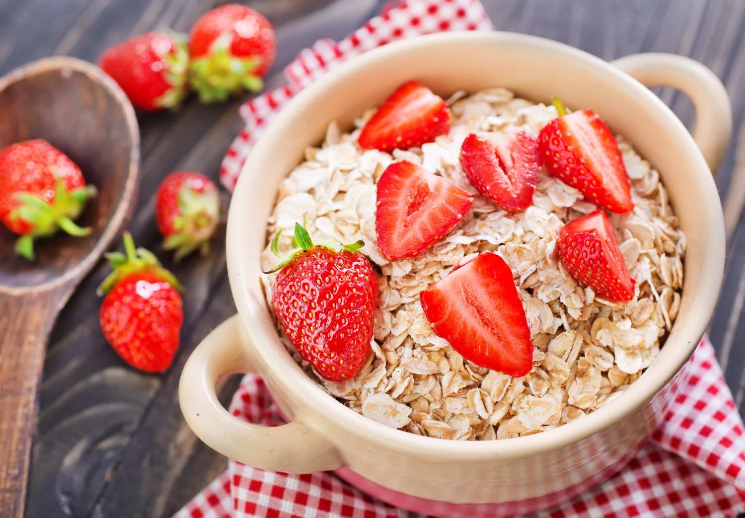 Comprehensive Guide to Foods That Help Relieve Heartburn and Acid Reflux Symptoms