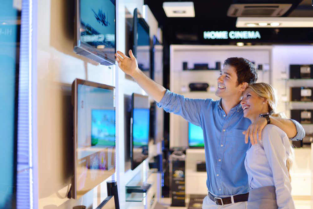 Ultimate Guide to Buying the Perfect Smart TV: Tips for Sparking the Best Deals
