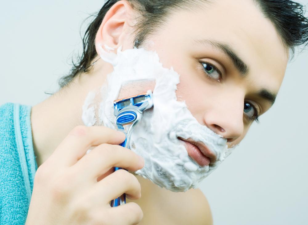 Top Male Grooming Razors for a Comfortable Morning Shave