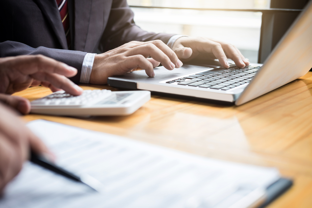 Advantages and Core Features of Financial Management Software